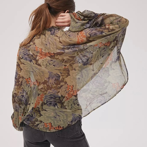 UO Zoe Sheer Tie-Front Blouse - Picture 3 of 4